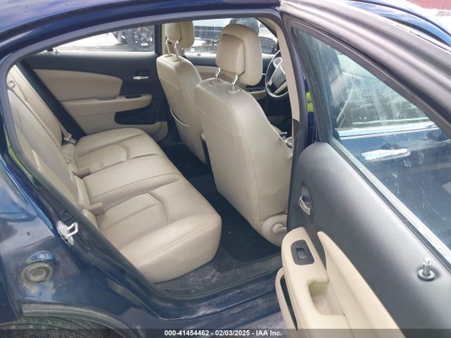 Chrysler 200 Limited 2014 1C3CCBCG2EN199155 Image 8