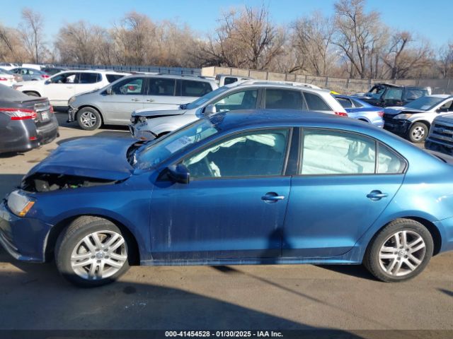 3VW2B7AJ8JM236877 Volkswagen Jetta 1.4t S