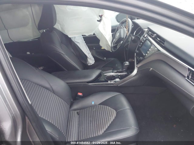 Toyota CAMRY SE 2018 4T1B11HKXJU074114 Image 5