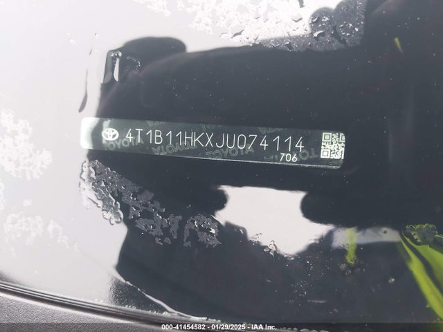 Toyota CAMRY SE 2018 4T1B11HKXJU074114 Image 9