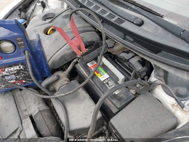 5NPDH4AE5FH550625 Hyundai ELANTRA SE