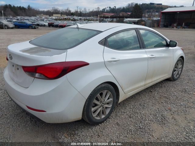 5NPDH4AE5FH550625 Hyundai ELANTRA SE
