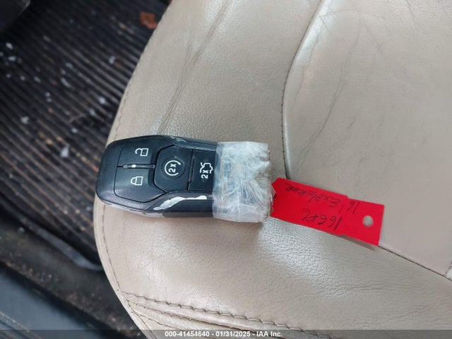 1FM5K8D80GGB66756 Ford EXPLORER XLT