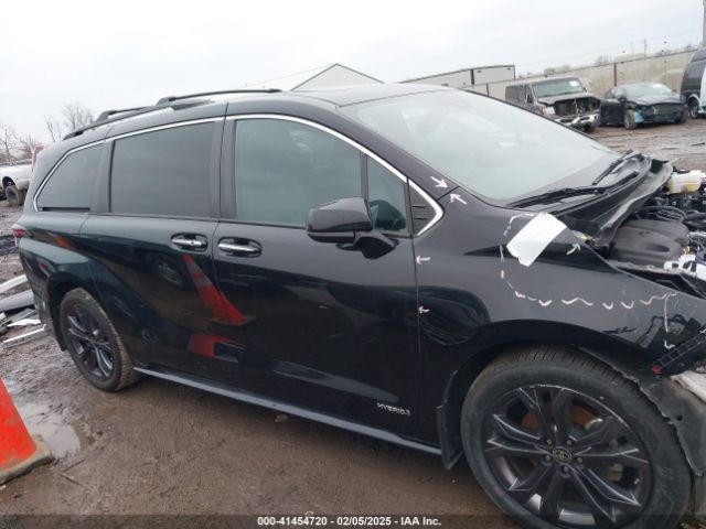 5TDDRKEC7MS036230 Toyota Sienna Xse