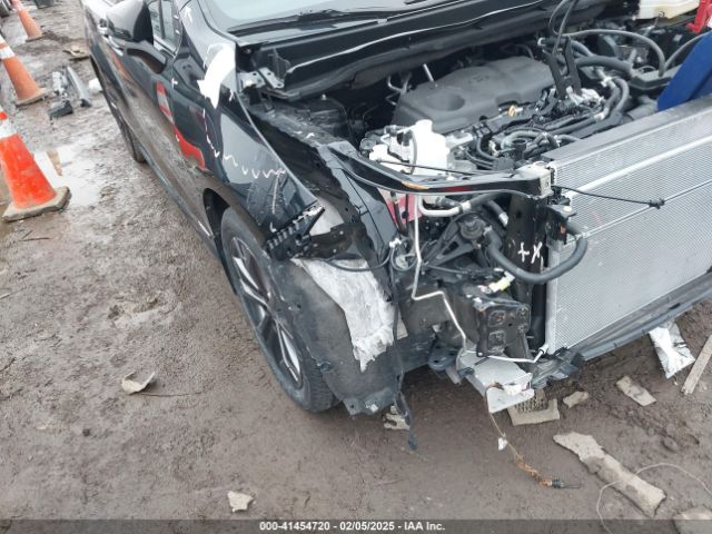 5TDDRKEC7MS036230 Toyota Sienna Xse