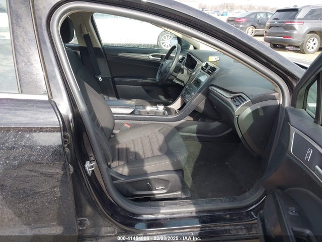 Ford Fusion Hybrid Se 2019 3FA6P0LU3KR210685 Image 5