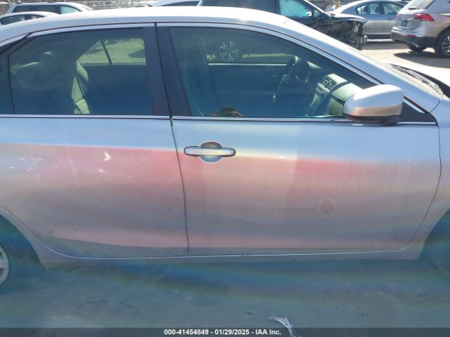 4T1BF1FK1HU336522 Toyota CAMRY LE