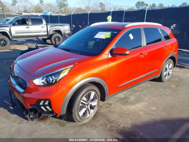 KNDCB3LC6N5539960 KIA Niro Lxs