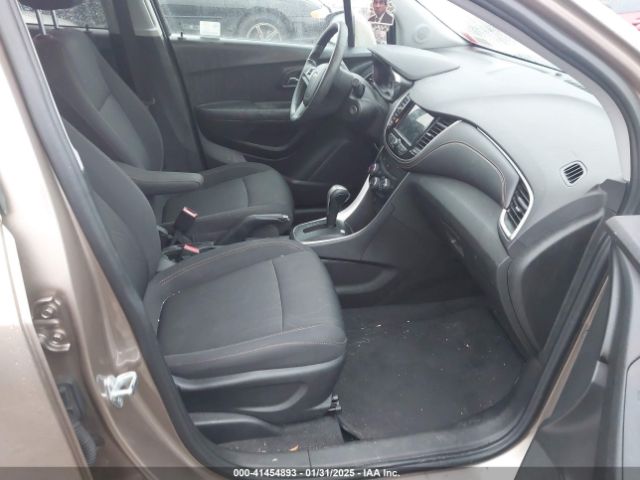 3GNCJLSB9JL397200 Chevrolet Trax Lt