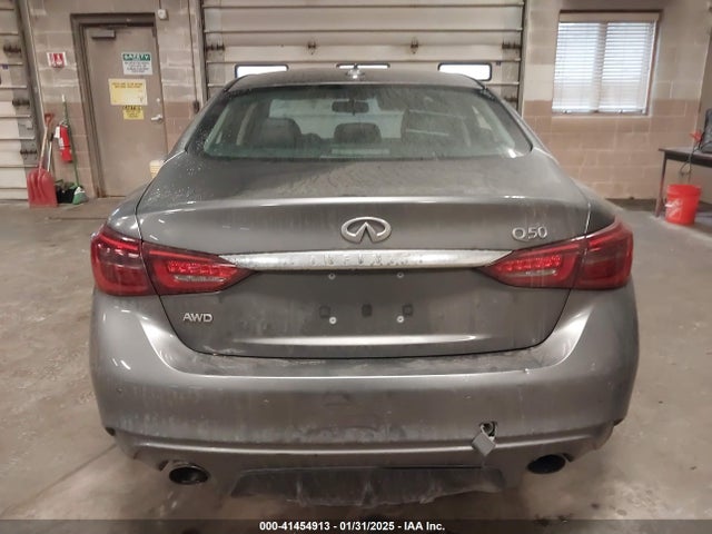 JN1EV7AR1JM610743 Infiniti Q50 3.0t Luxe