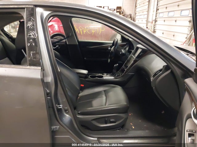 JN1EV7AR1JM610743 Infiniti Q50 3.0t Luxe