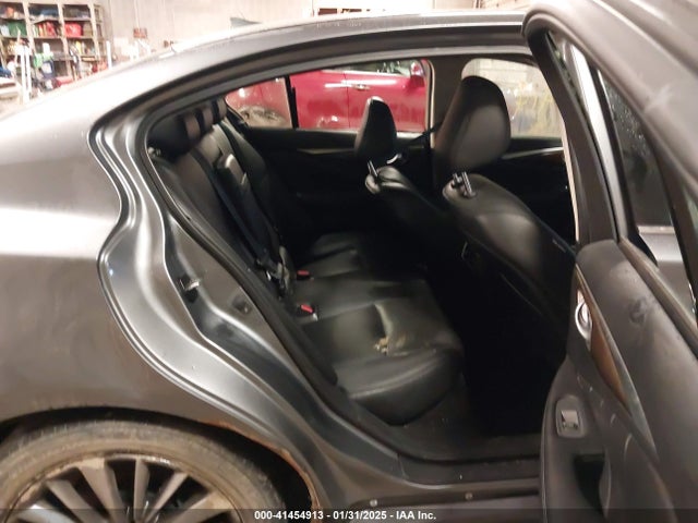 JN1EV7AR1JM610743 Infiniti Q50 3.0t Luxe