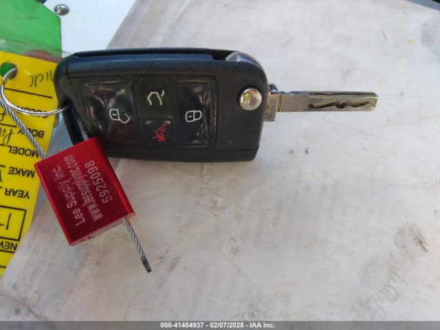 3VWN57BU4KM196098 Volkswagen Jetta 1.4t S