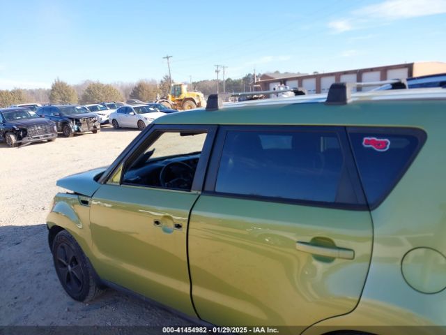 KNDJN2A26G7832915 KIA Soul