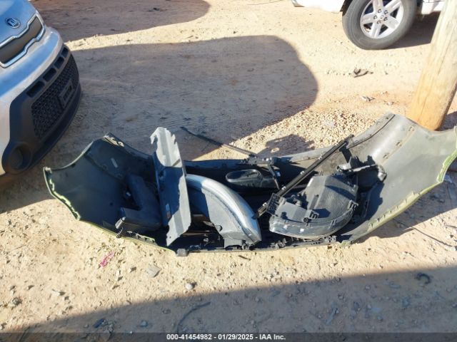 KNDJN2A26G7832915 KIA Soul