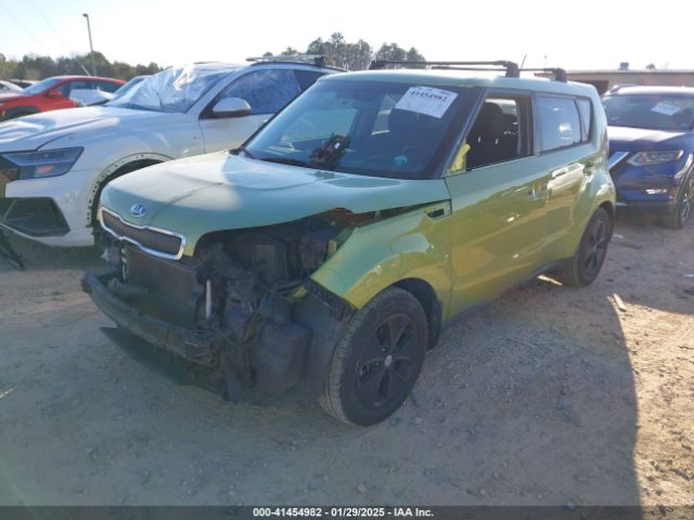 KNDJN2A26G7832915 KIA Soul