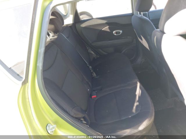 KNDJN2A26G7832915 KIA Soul