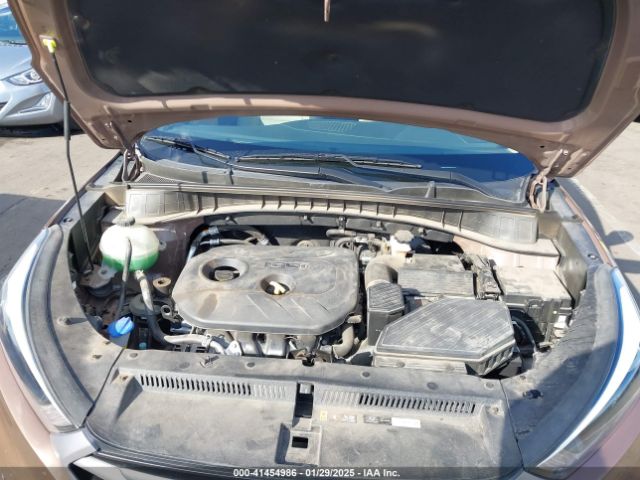 KM8J33A46HU408274 Hyundai Tucson Se Plus