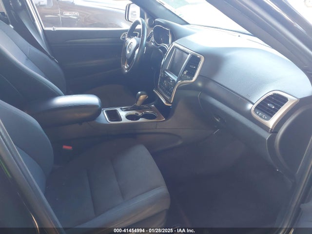 1C4RJEAG3GC369201 Jeep Grand Cherokee Laredo