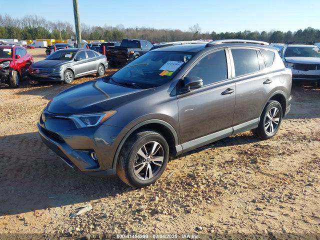 JTMWFREV1HJ712539 Toyota Rav4 Xle