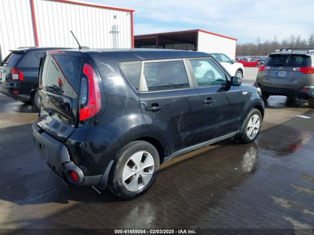KNDJN2A28G7381647 KIA Soul