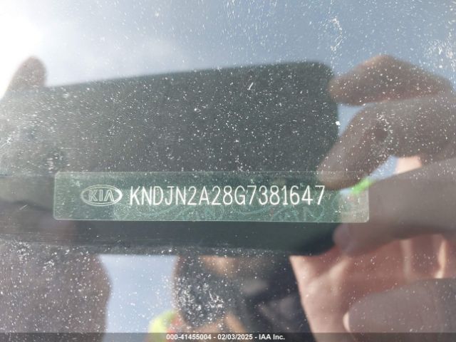 KNDJN2A28G7381647 KIA Soul