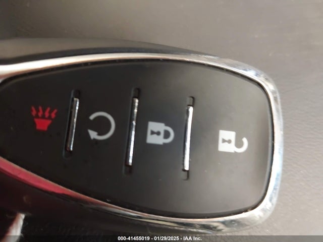 2018 CHEVROLET EQUINOX 3GNAXJEV1JS626202 Photo 10