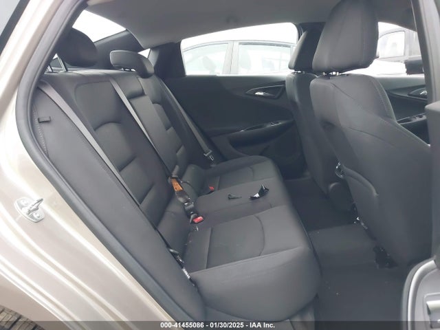 1G1ZD5ST9SF148916 Chevrolet Malibu Fwd 1lt