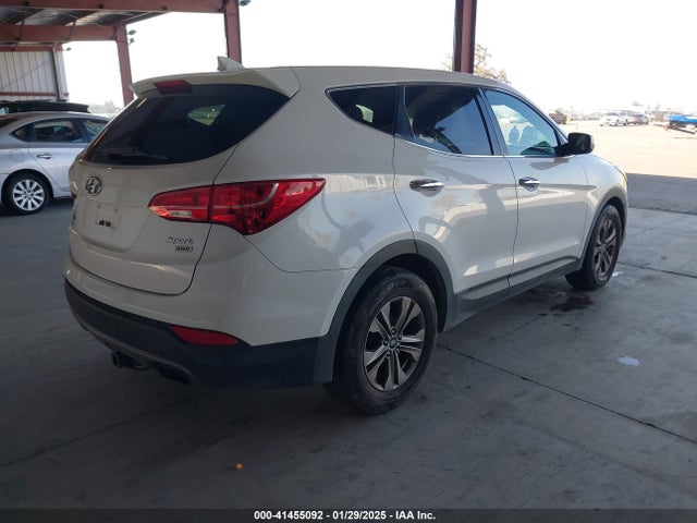 5XYZTDLB4GG361304 Hyundai Santa Fe Sport 2.4l