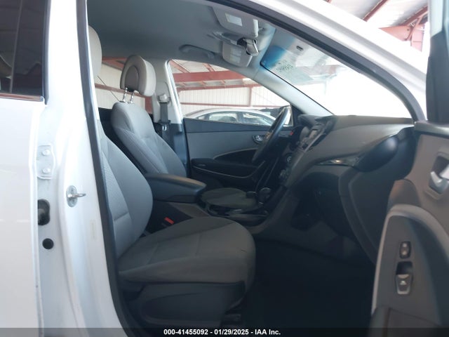 5XYZTDLB4GG361304 Hyundai Santa Fe Sport 2.4l