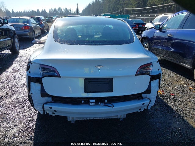 5YJ3E1EA0PF611244 Tesla 2023