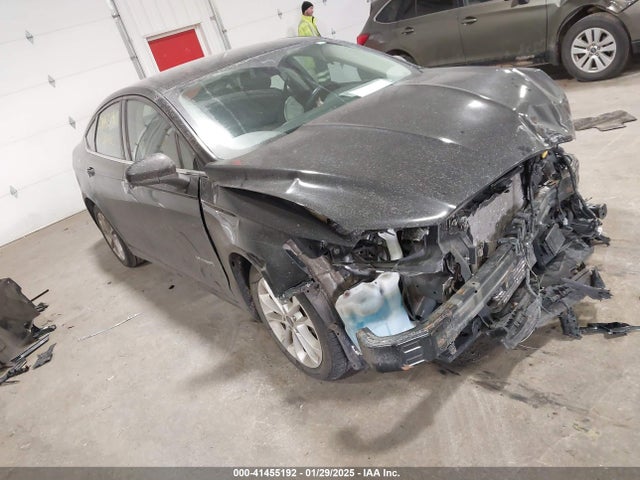 2019 3FA6P0LU4KR237071 main image