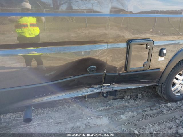 3C6MRVJGXNE140109 RAM Promaster 3500 Cargo Van High Roof 159 Wb Ext
