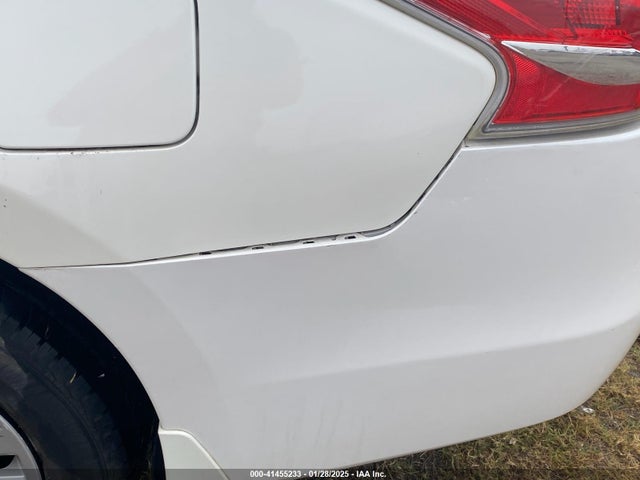 Nissan Altima 2.5 S 2014 1N4AL3APXEC100224 Image 12