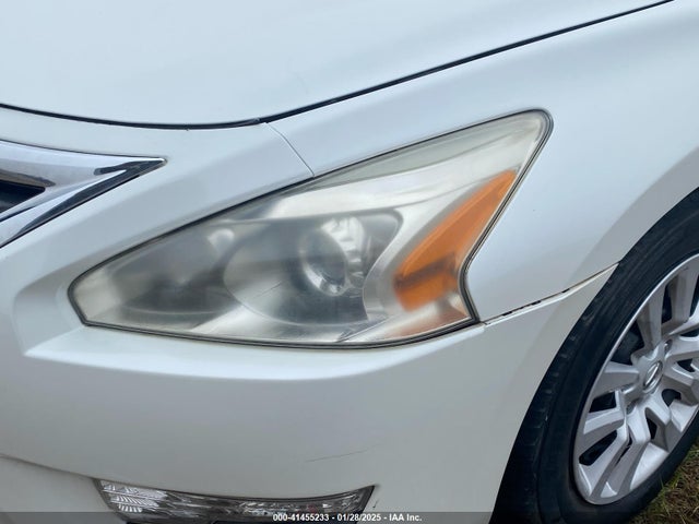 Nissan Altima 2.5 S 2014 1N4AL3APXEC100224 Image 13