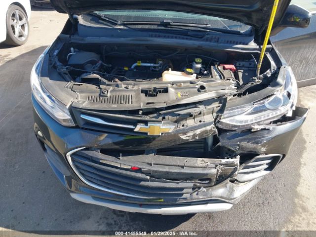 KL7CJPSB9MB332768 Chevrolet Trax Awd Lt