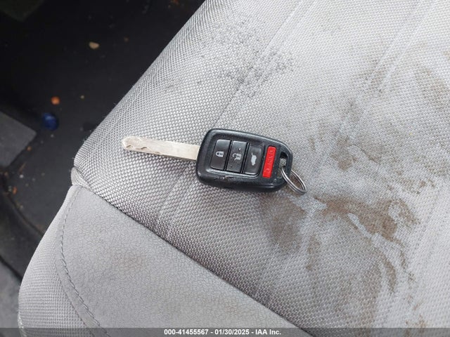 Honda CR-V LX 2019 2HKRW6H39KH225000 Image 11