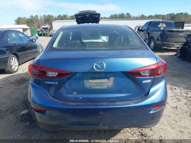 3MZBN1U74JM252031 Mazda Mazda3 Sport