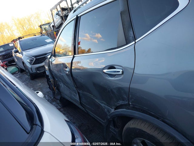 KNMAT2MV4GP698255 Nissan ROGUE SV