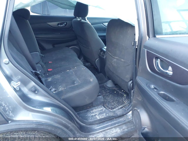 KNMAT2MV4GP698255 Nissan ROGUE SV