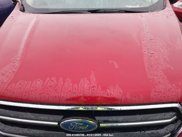 1FMCU9GD3JUA24944 Ford ESCAPE SE