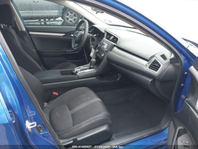 2HGFC2F5XJH517952 Honda Civic Lx