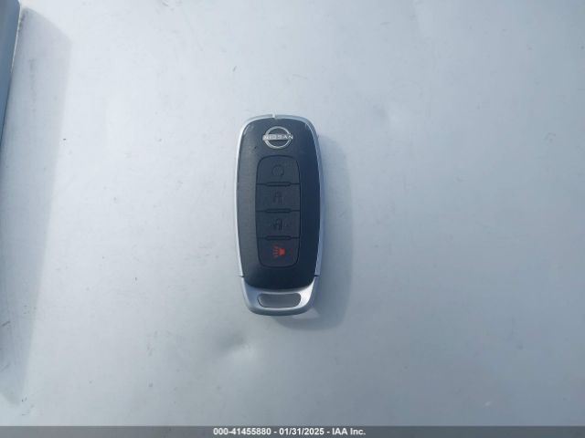 5N1DR3BD2RC251313 Nissan Pathfinder Rock Creek 4wd