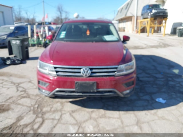 Volkswagen Tiguan 2018 3VV2B7AX3JM218828 Image 12