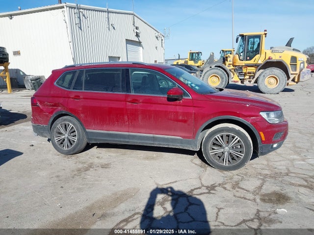 Volkswagen Tiguan 2018 3VV2B7AX3JM218828 Image 13