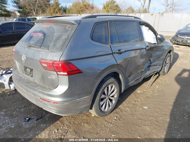 3VV0B7AX1JM123627 Volkswagen Tiguan 2.0t S
