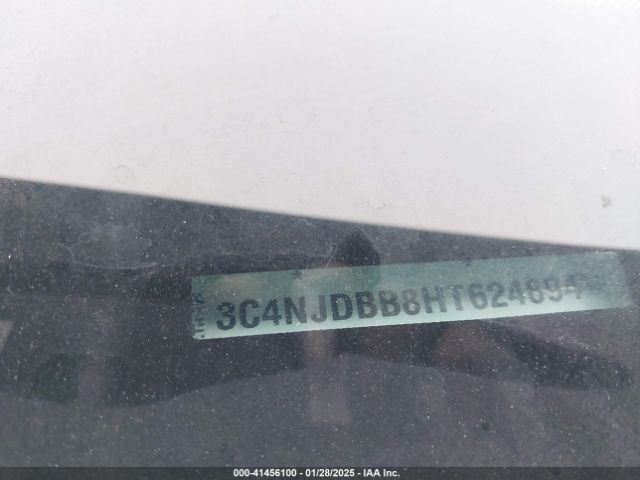 3C4NJDBB8HT624894 Jeep New Compass Latitude 4x4