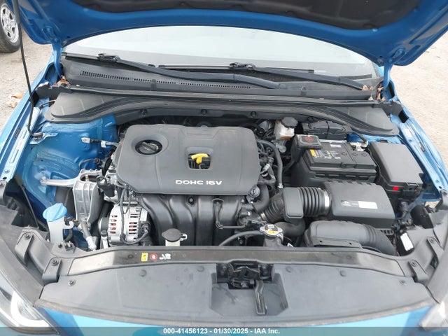 5NPD84LF9JH367064 Hyundai ELANTRA SEL