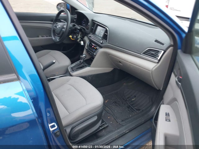 5NPD84LF9JH367064 Hyundai ELANTRA SEL