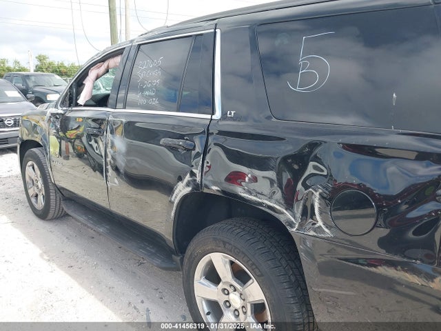1GNSCBKCXJR132867 Chevrolet Tahoe Lt
